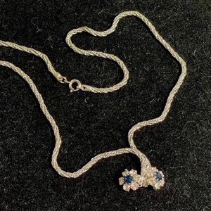 💖5 for $25😻 Vintage Silver Necklace with Blue Accents